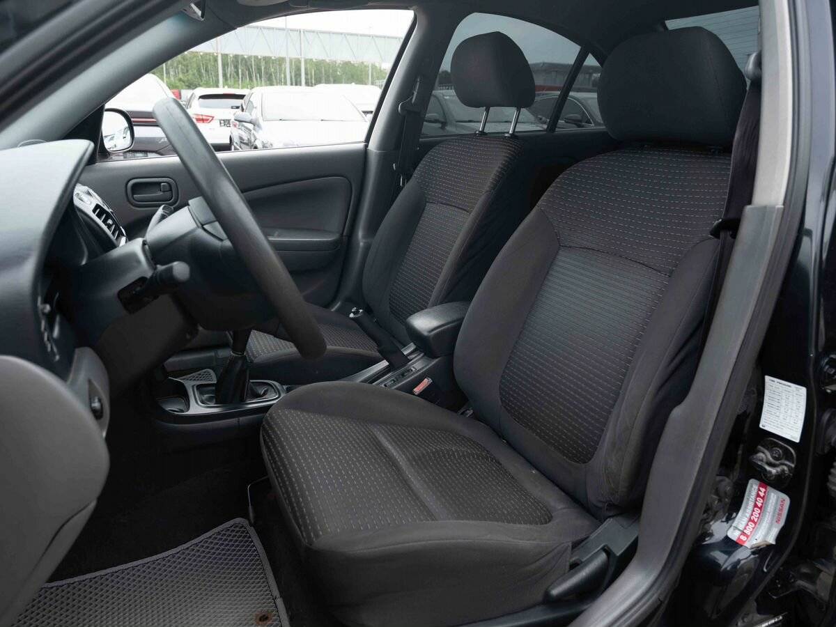 Nissan Almera Classic с пробегом — 2008 год. Фото: #7