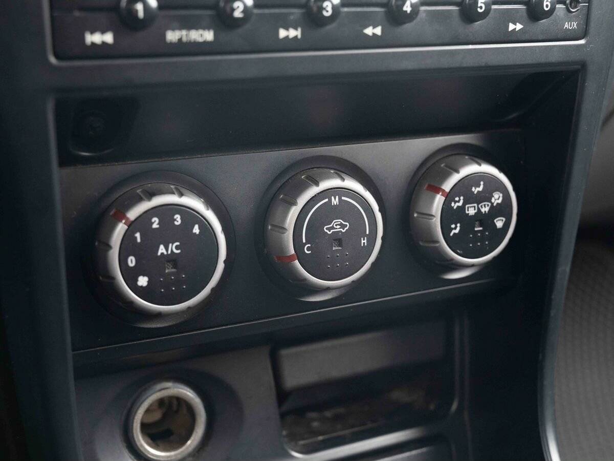 Nissan Almera Classic с пробегом — 2008 год. Фото: #17