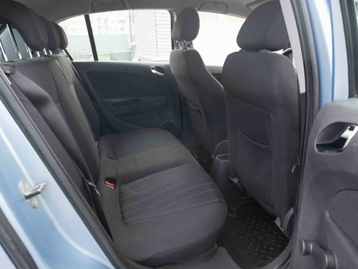 Opel Corsa с пробегом — 2008 год. Фото: #9