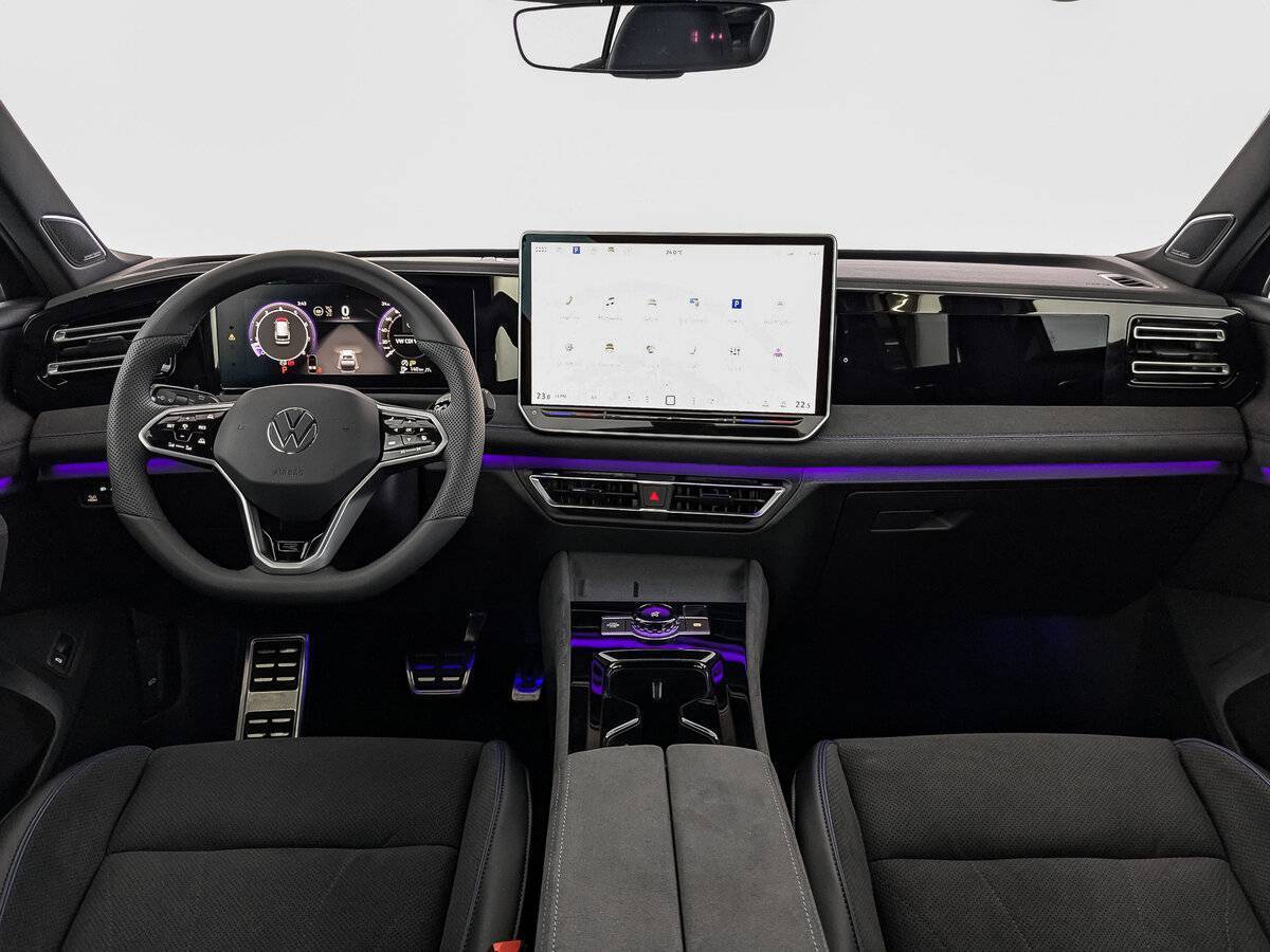 Volkswagen Tiguan с пробегом — 2024 год. Фото: #9