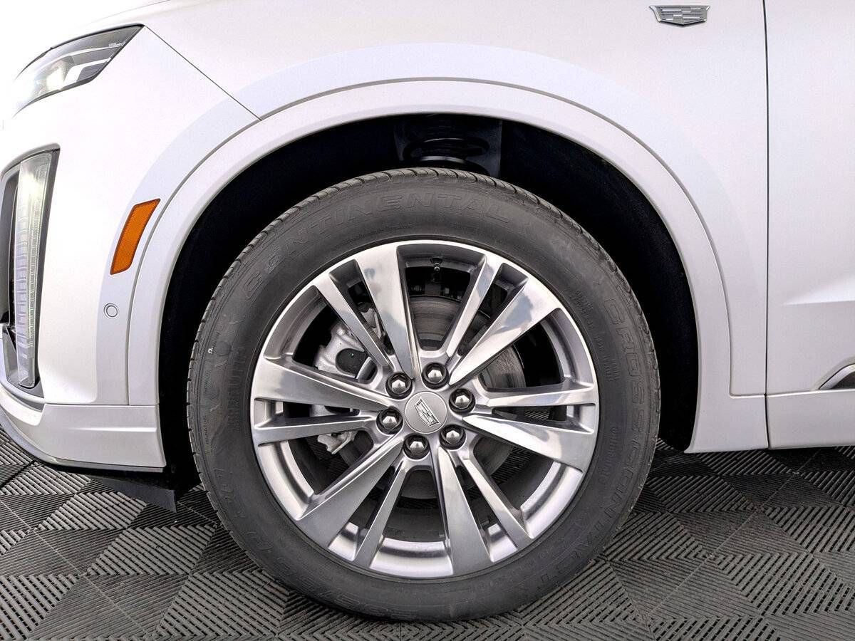 Cadillac XT6 с пробегом — 2023 год. Фото: #6