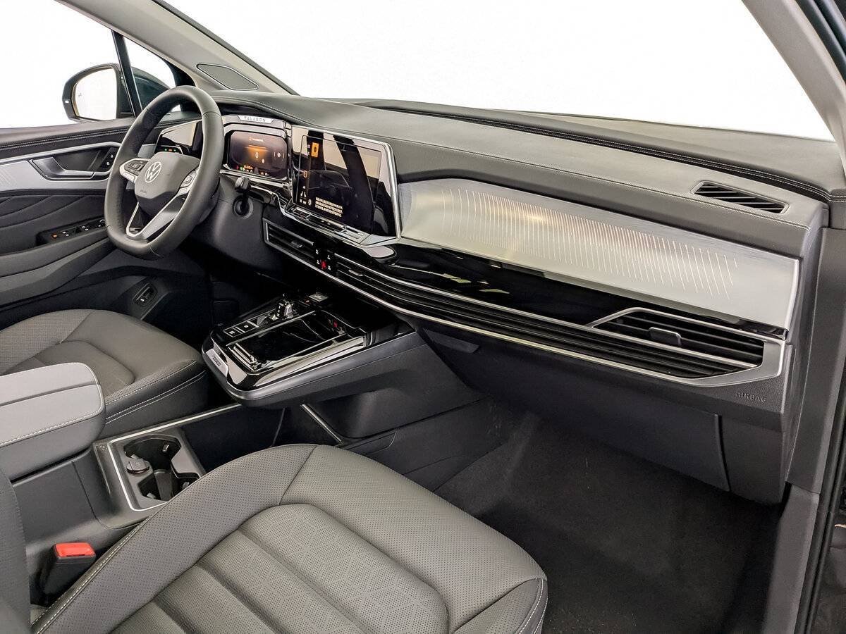 Volkswagen Talagon с пробегом — 2025 год. Фото: #8