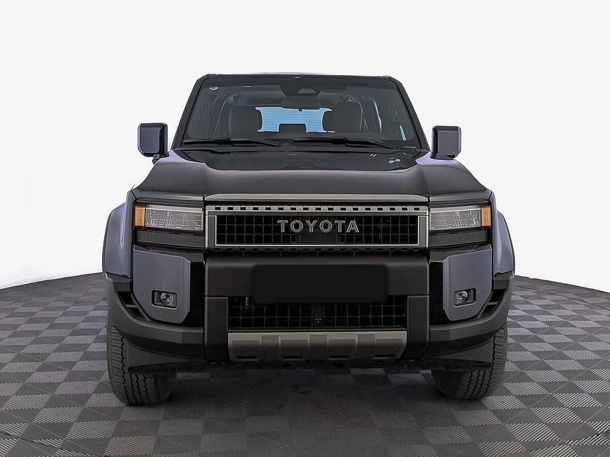 Toyota Land Cruiser Prado с пробегом — 2024 год. Фото: #4