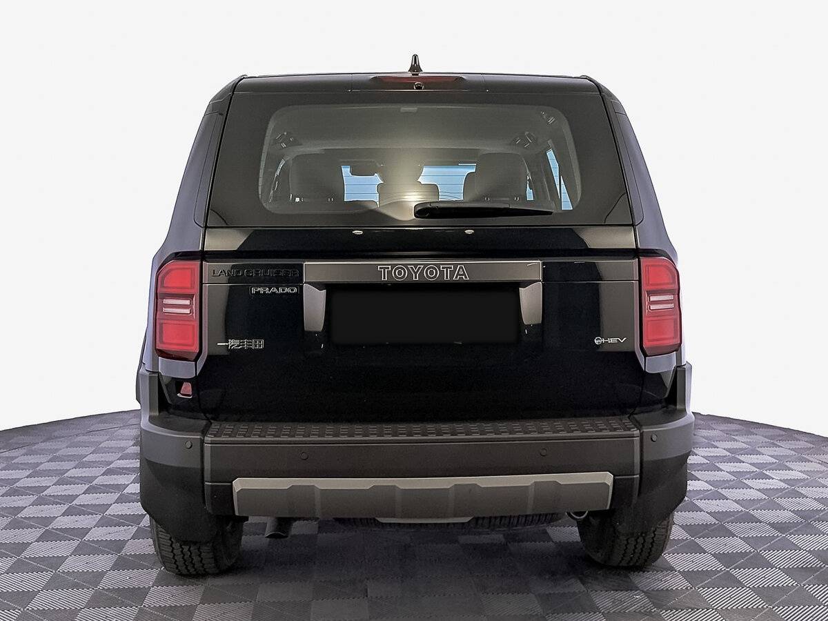 Toyota Land Cruiser Prado с пробегом — 2024 год. Фото: #5