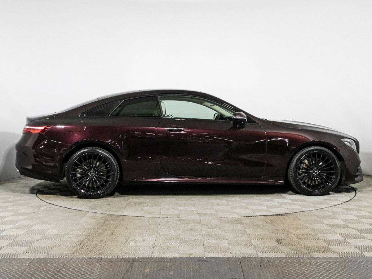 Mercedes-Benz E-Класс с пробегом — 2018 год. Фото: #3