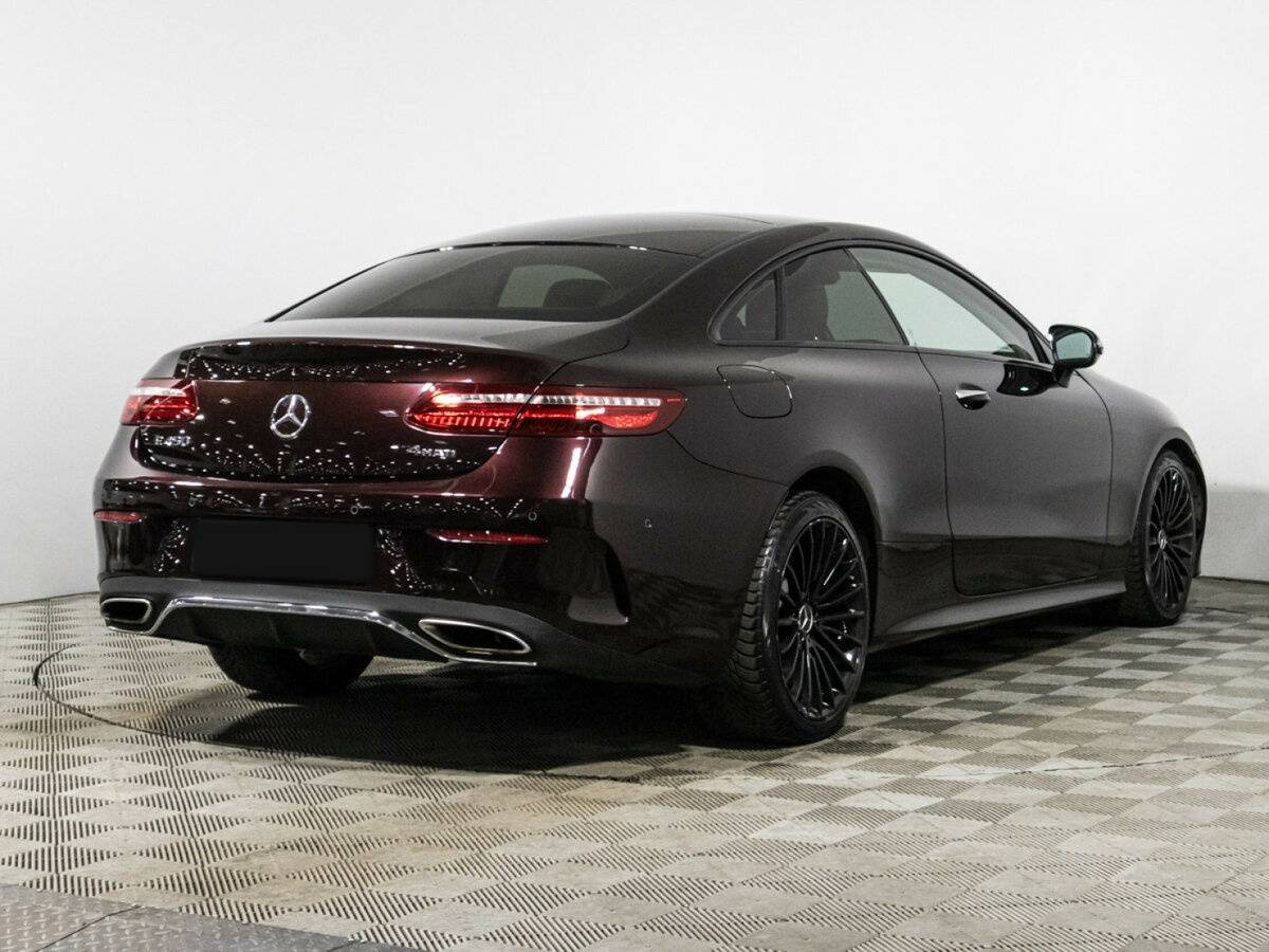 Mercedes-Benz E-Класс с пробегом — 2018 год. Фото: #4