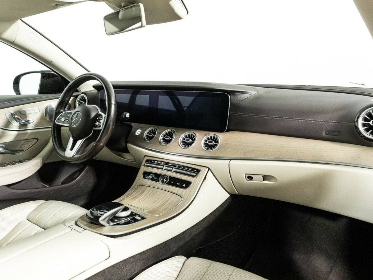 Mercedes-Benz E-Класс с пробегом — 2018 год. Фото: #8