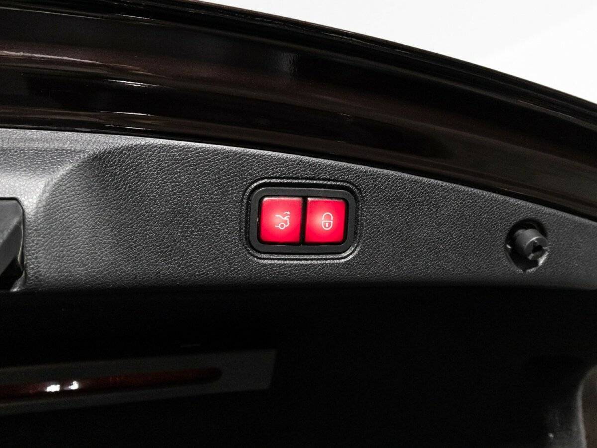 Mercedes-Benz E-Класс с пробегом — 2018 год. Фото: #15