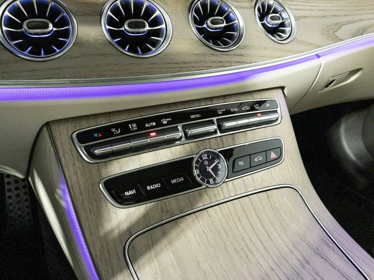 Mercedes-Benz E-Класс с пробегом — 2018 год. Фото: #20