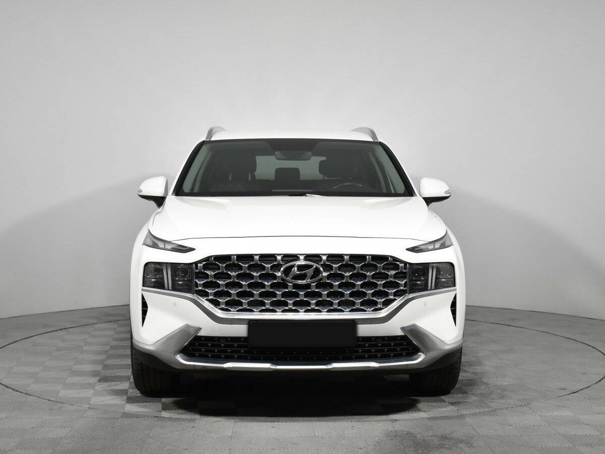 Hyundai Santa Fe с пробегом — 2021 год. Фото: #1