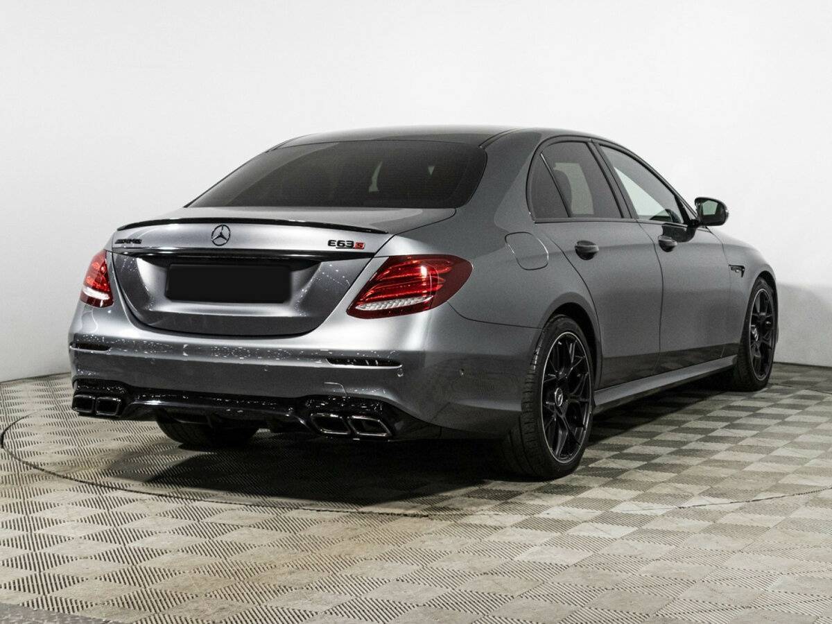 Mercedes-Benz E-Класс с пробегом — 2017 год. Фото: #3