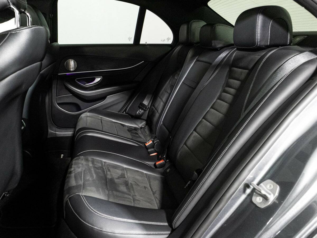 Mercedes-Benz E-Класс с пробегом — 2017 год. Фото: #8