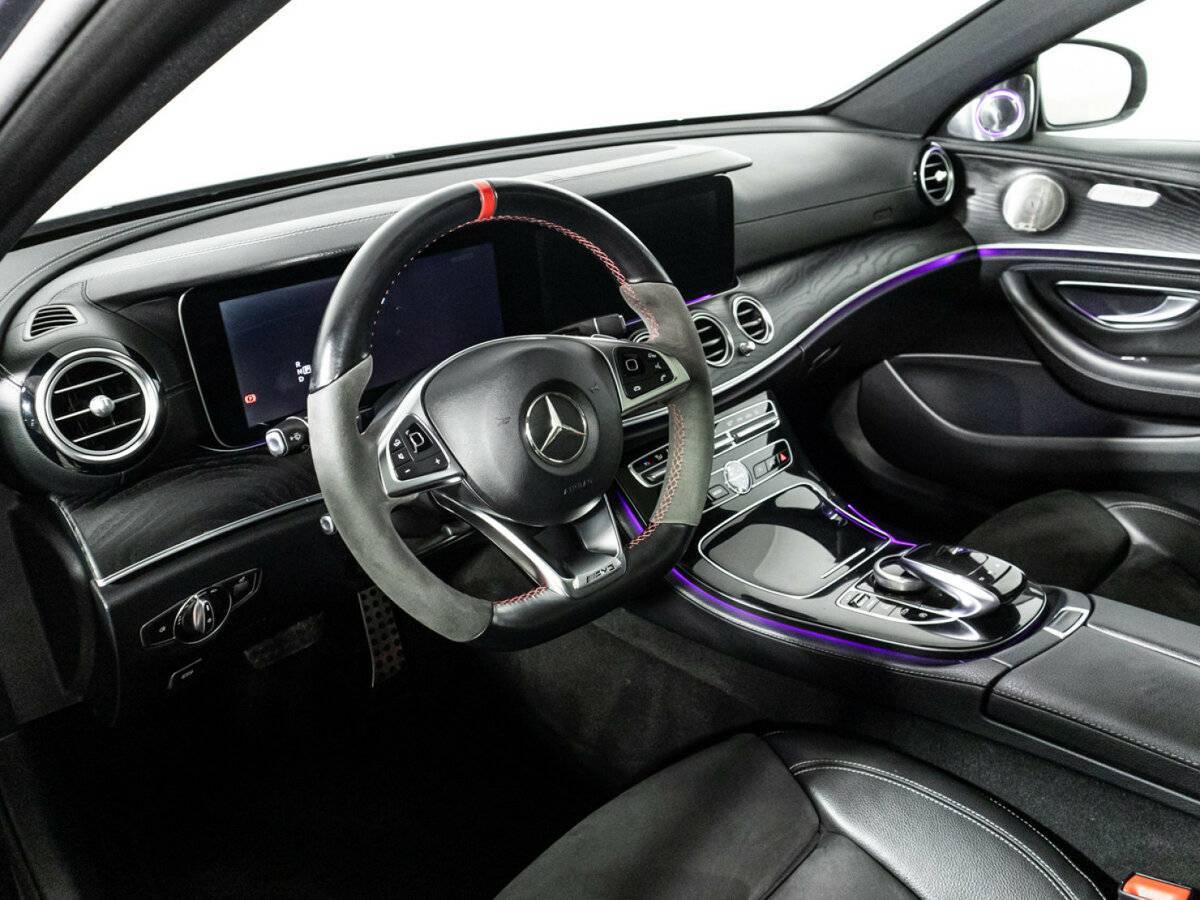 Mercedes-Benz E-Класс с пробегом — 2017 год. Фото: #9
