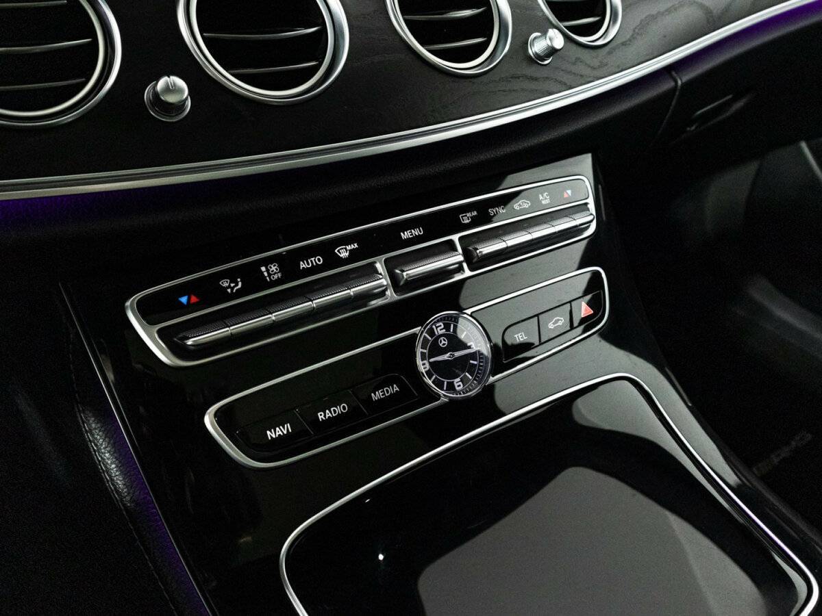 Mercedes-Benz E-Класс с пробегом — 2017 год. Фото: #13