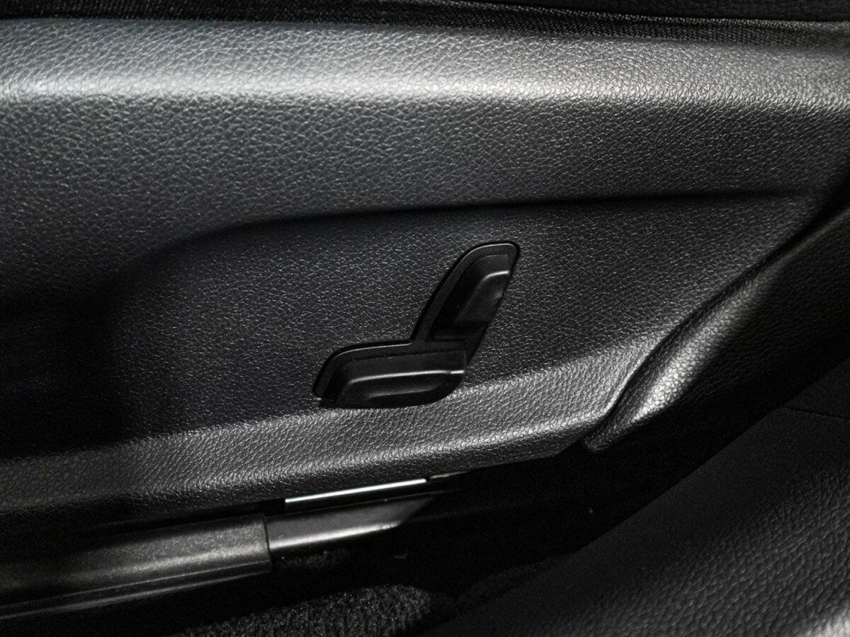 Mercedes-Benz E-Класс с пробегом — 2017 год. Фото: #16