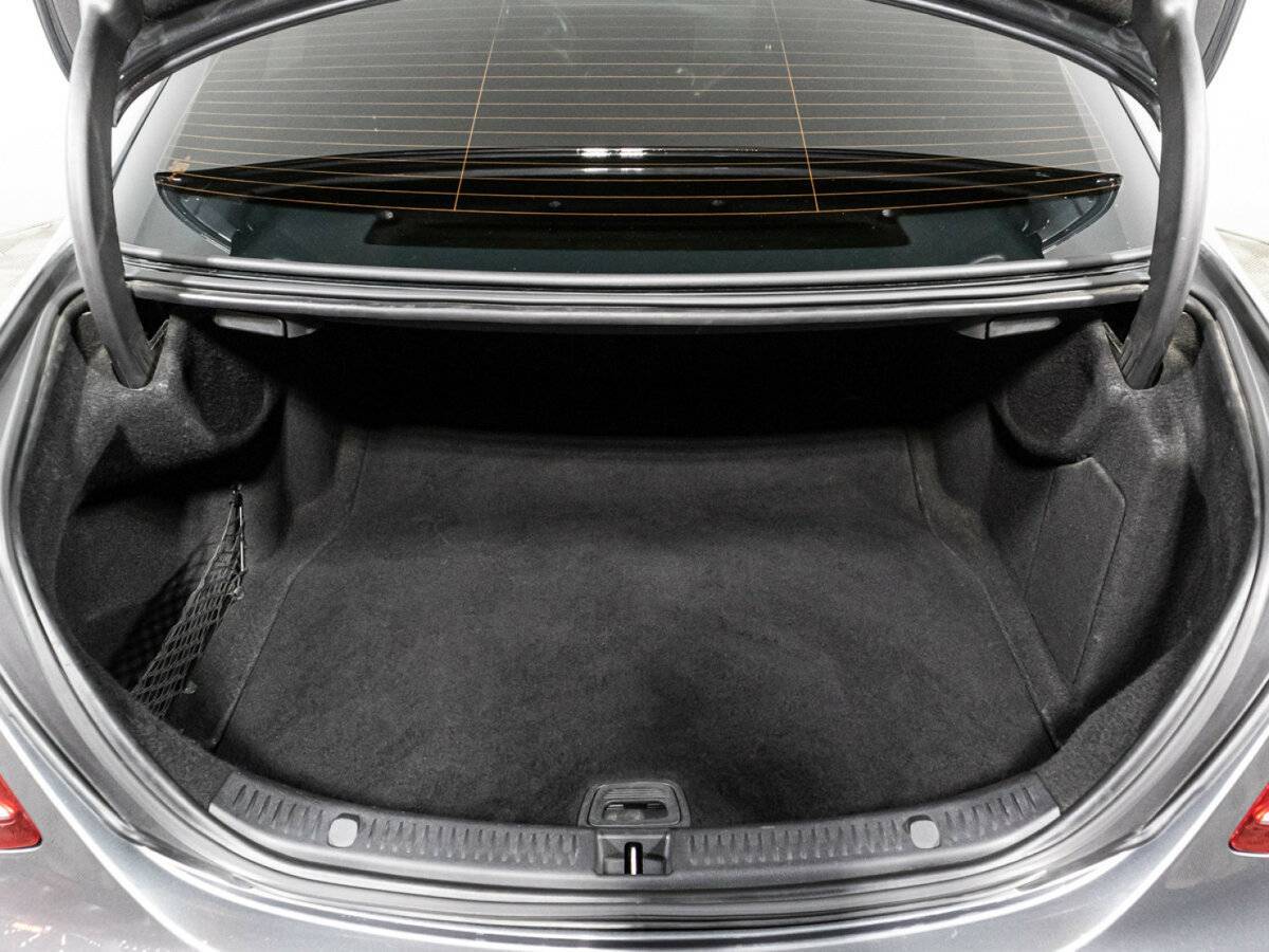 Mercedes-Benz E-Класс с пробегом — 2017 год. Фото: #24