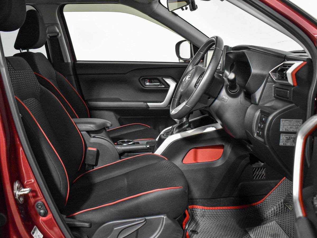 Toyota Raize с пробегом — 2021 год. Фото: #9