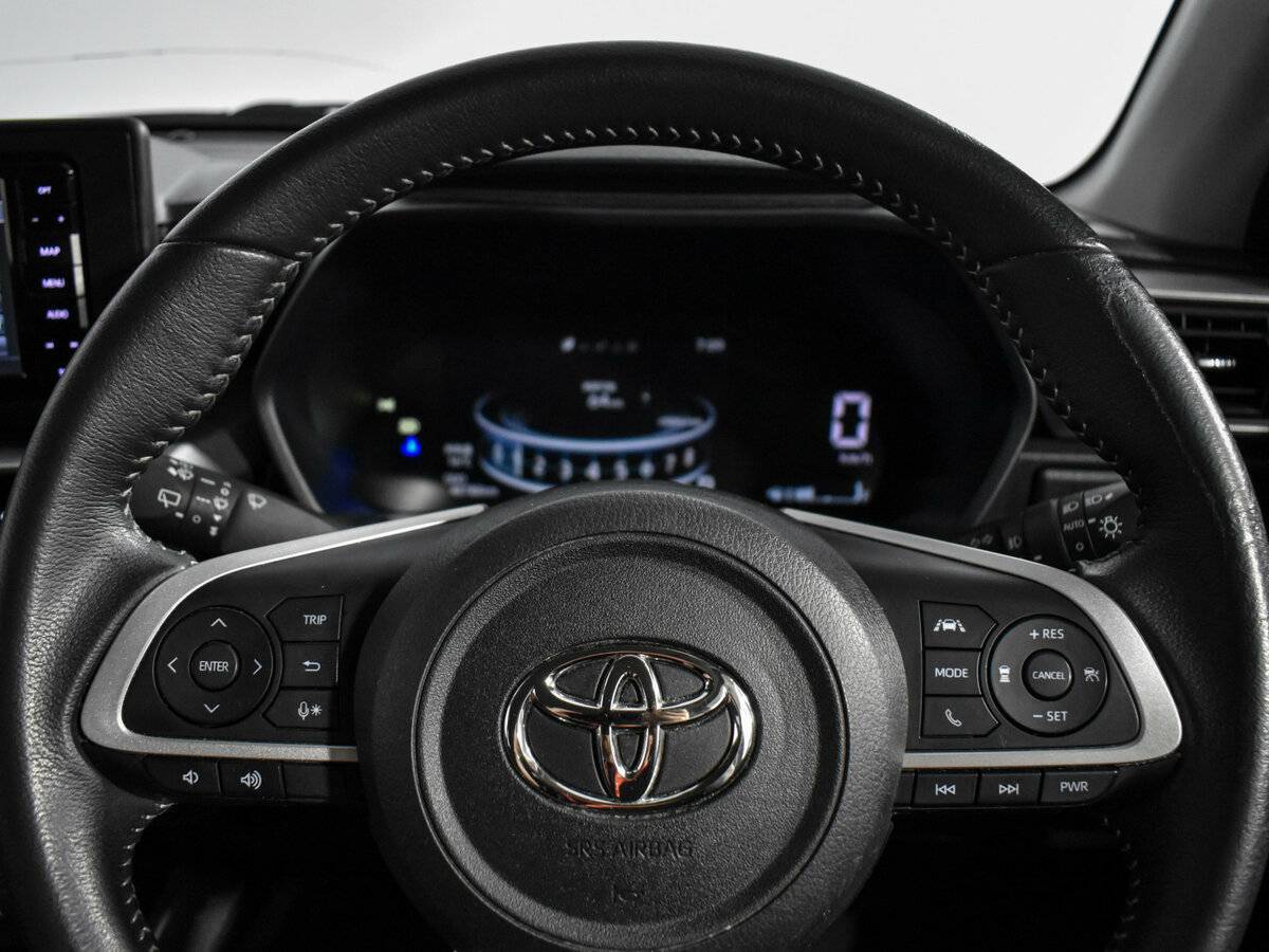 Toyota Raize с пробегом — 2021 год. Фото: #15