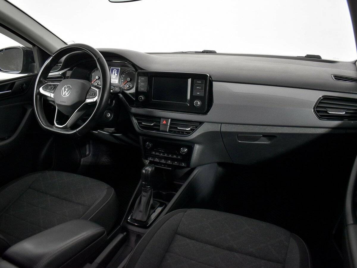 Volkswagen Polo с пробегом — 2021 год. Фото: #9