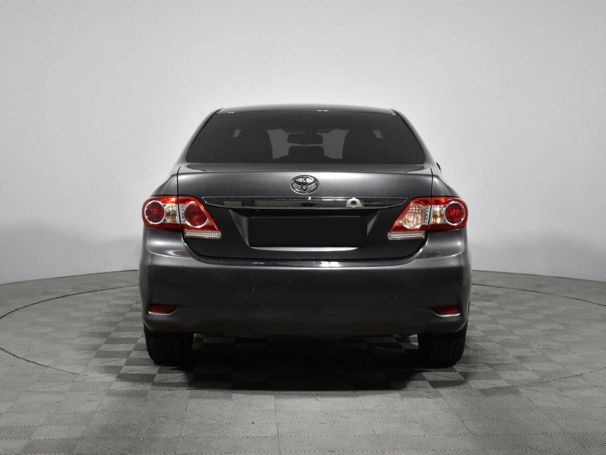 Toyota Corolla с пробегом — 2010 год. Фото: #5