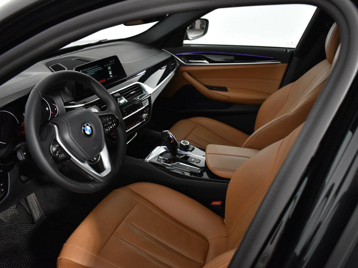BMW 5 серии с пробегом — 2020 год. Фото: #8