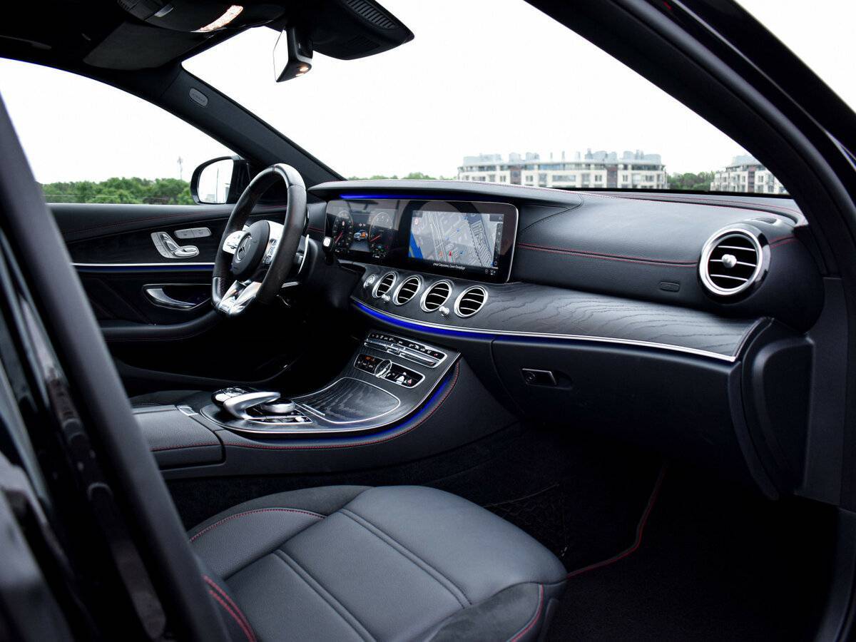 Mercedes-Benz E-Класс AMG с пробегом — 2019 год. Фото: #8