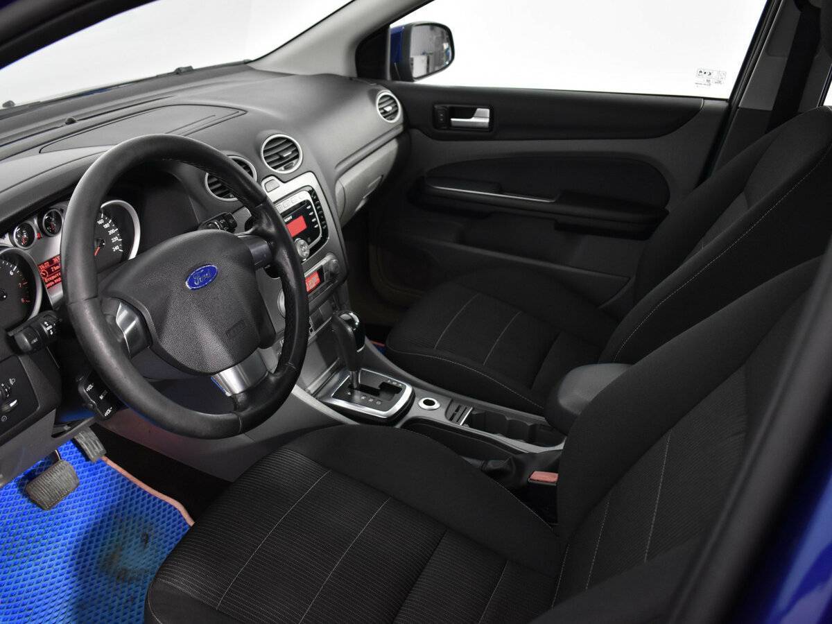 Ford Focus с пробегом — 2010 год. Фото: #8