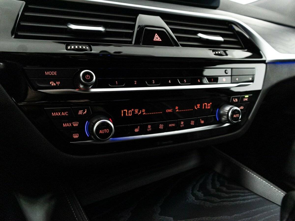 BMW 6 серии с пробегом — 2020 год. Фото: #19