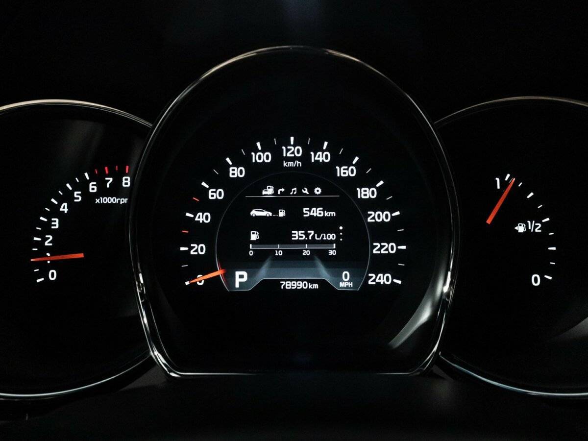 Kia Ceed с пробегом — 2016 год. Фото: #11