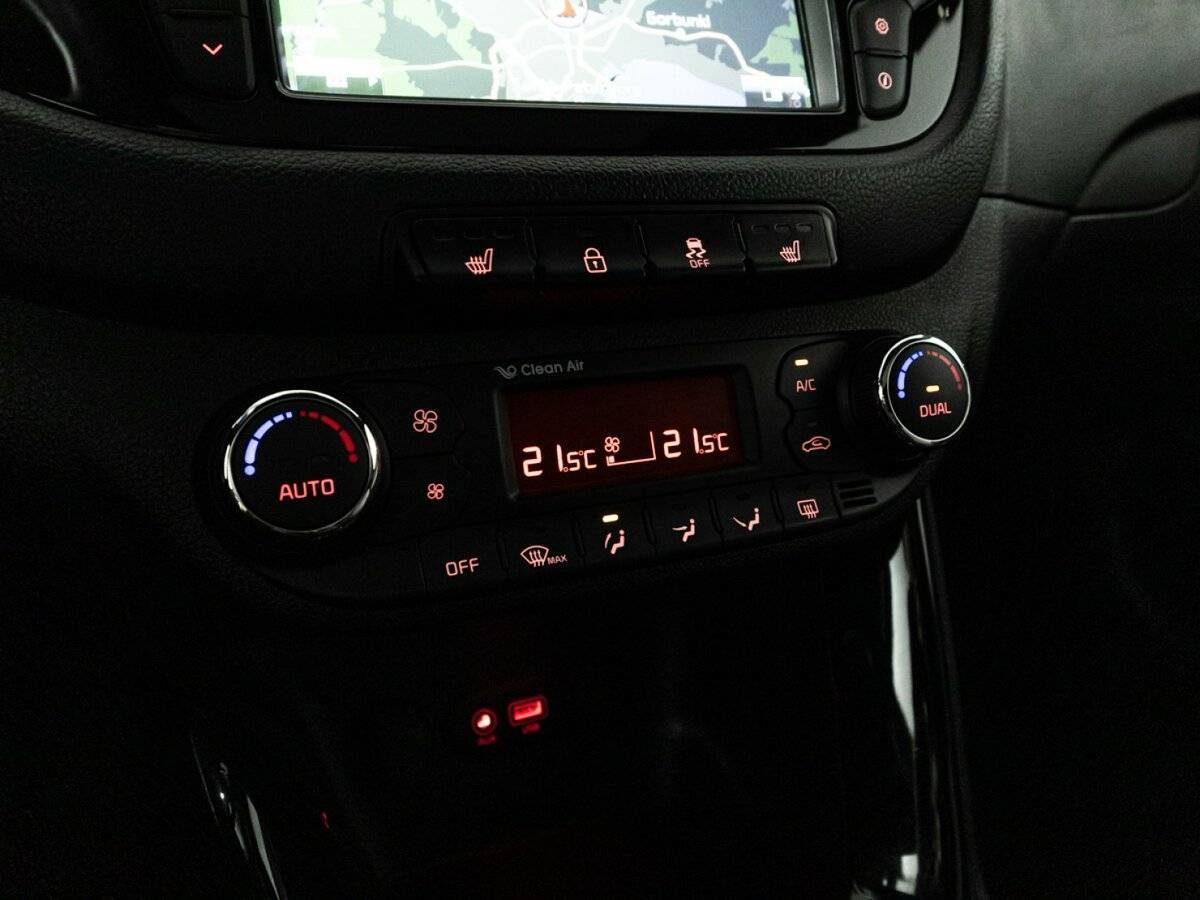 Kia Ceed с пробегом — 2016 год. Фото: #18