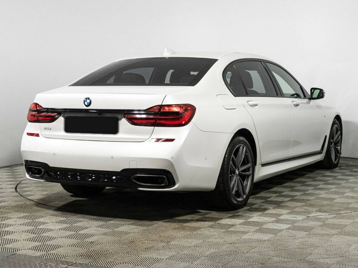 BMW 7 серии с пробегом — 2016 год. Фото: #4