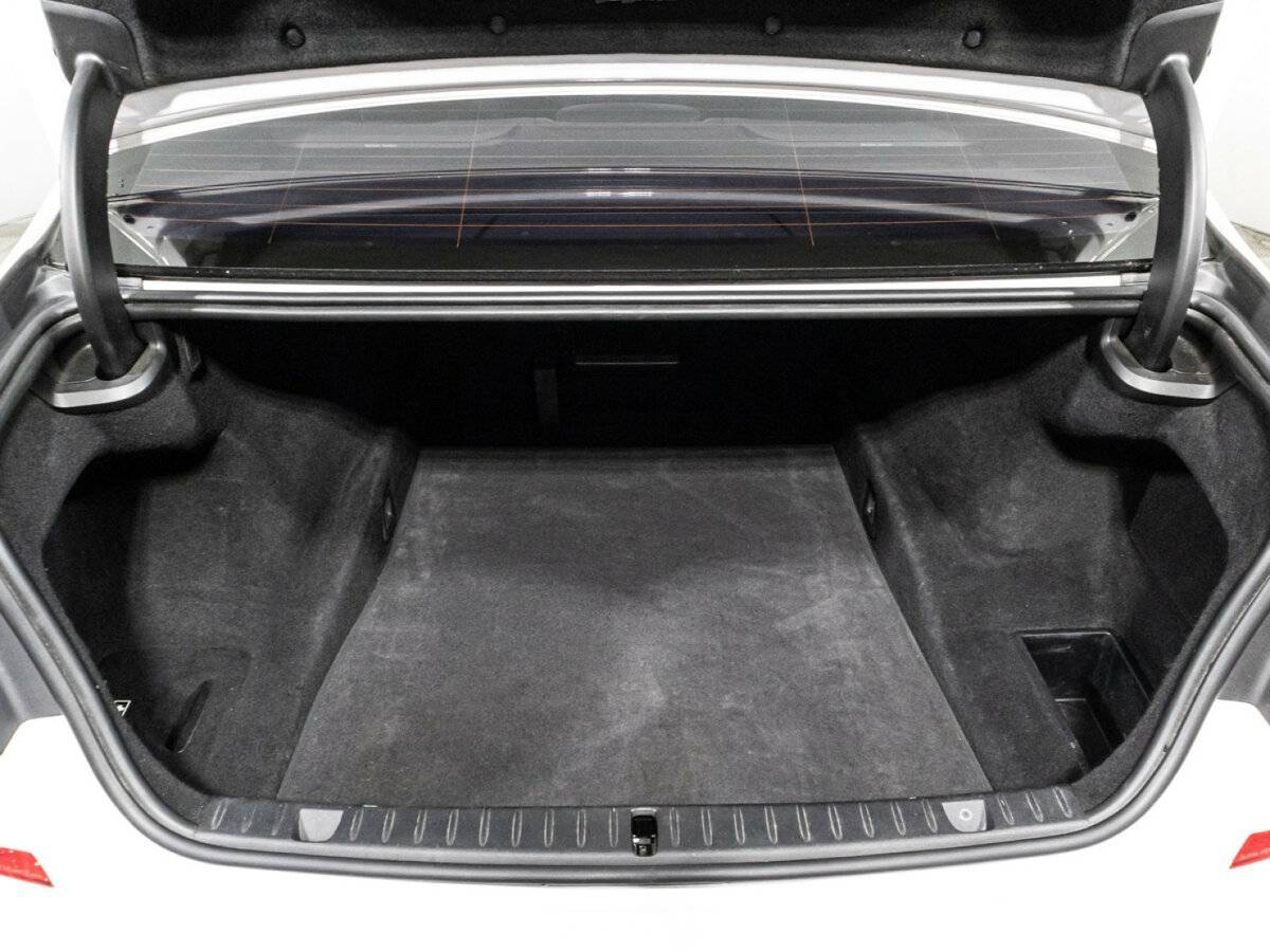 BMW 7 серии с пробегом — 2016 год. Фото: #14