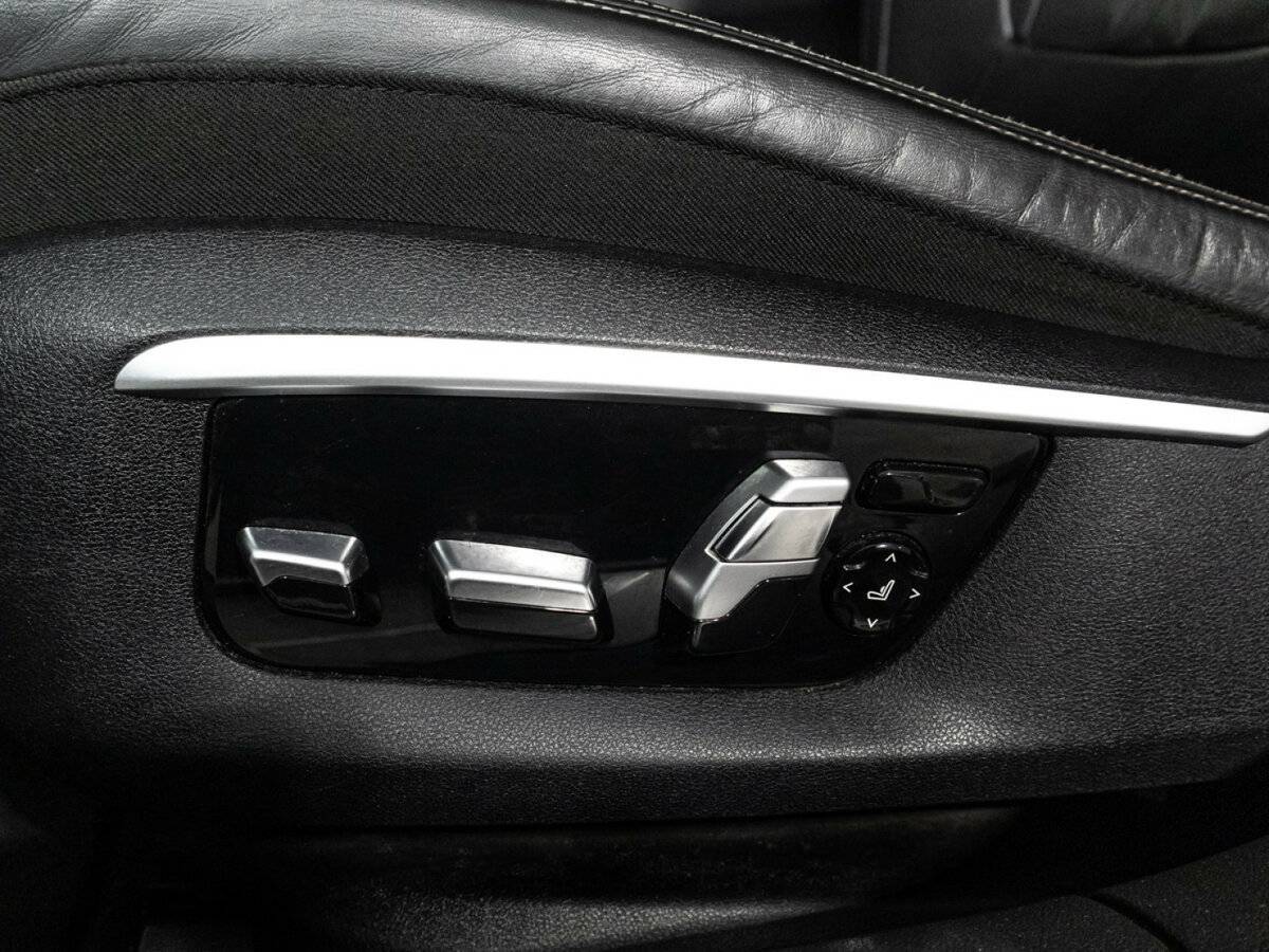BMW 7 серии с пробегом — 2016 год. Фото: #16
