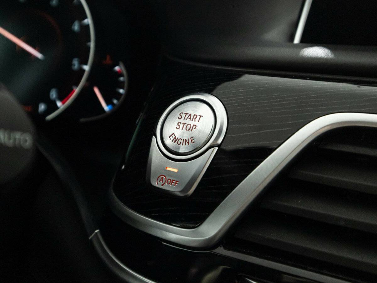 BMW 7 серии с пробегом — 2016 год. Фото: #25