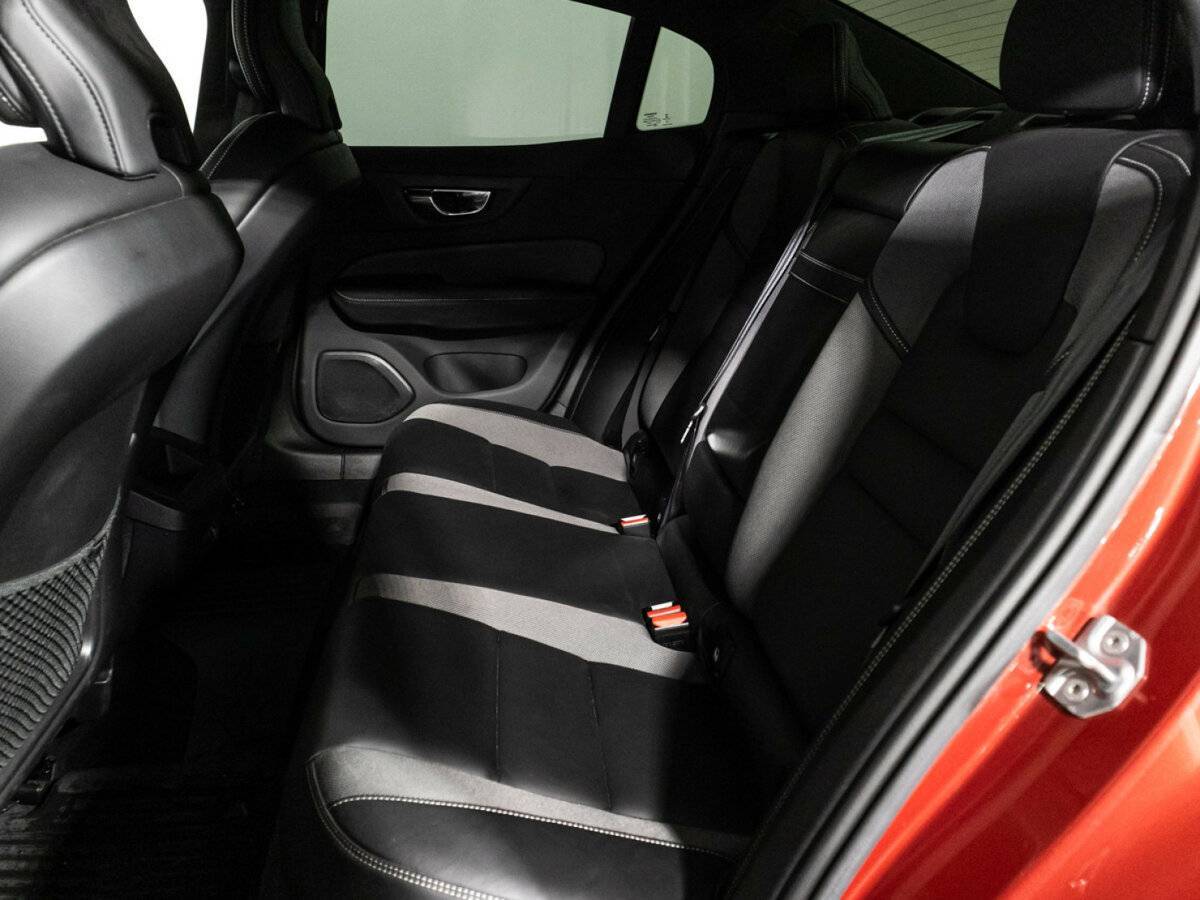 Volvo S60 с пробегом — 2019 год. Фото: #9