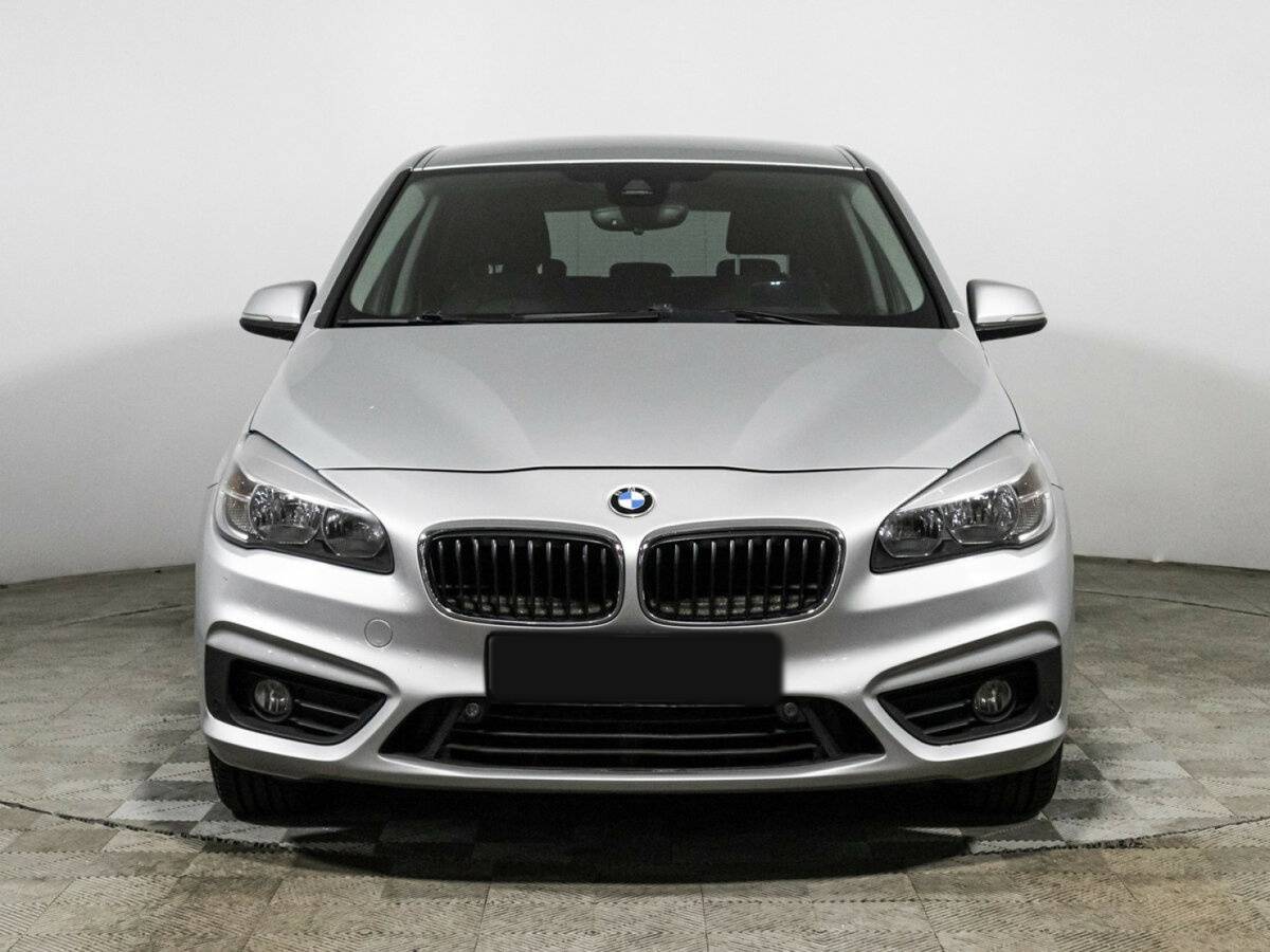 BMW 2 серии Active Tourer с пробегом — 2015 год. Фото: #1