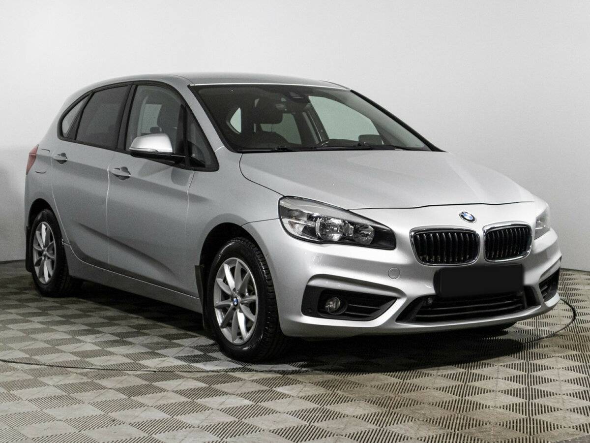 BMW 2 серии Active Tourer с пробегом — 2015 год. Фото: #2
