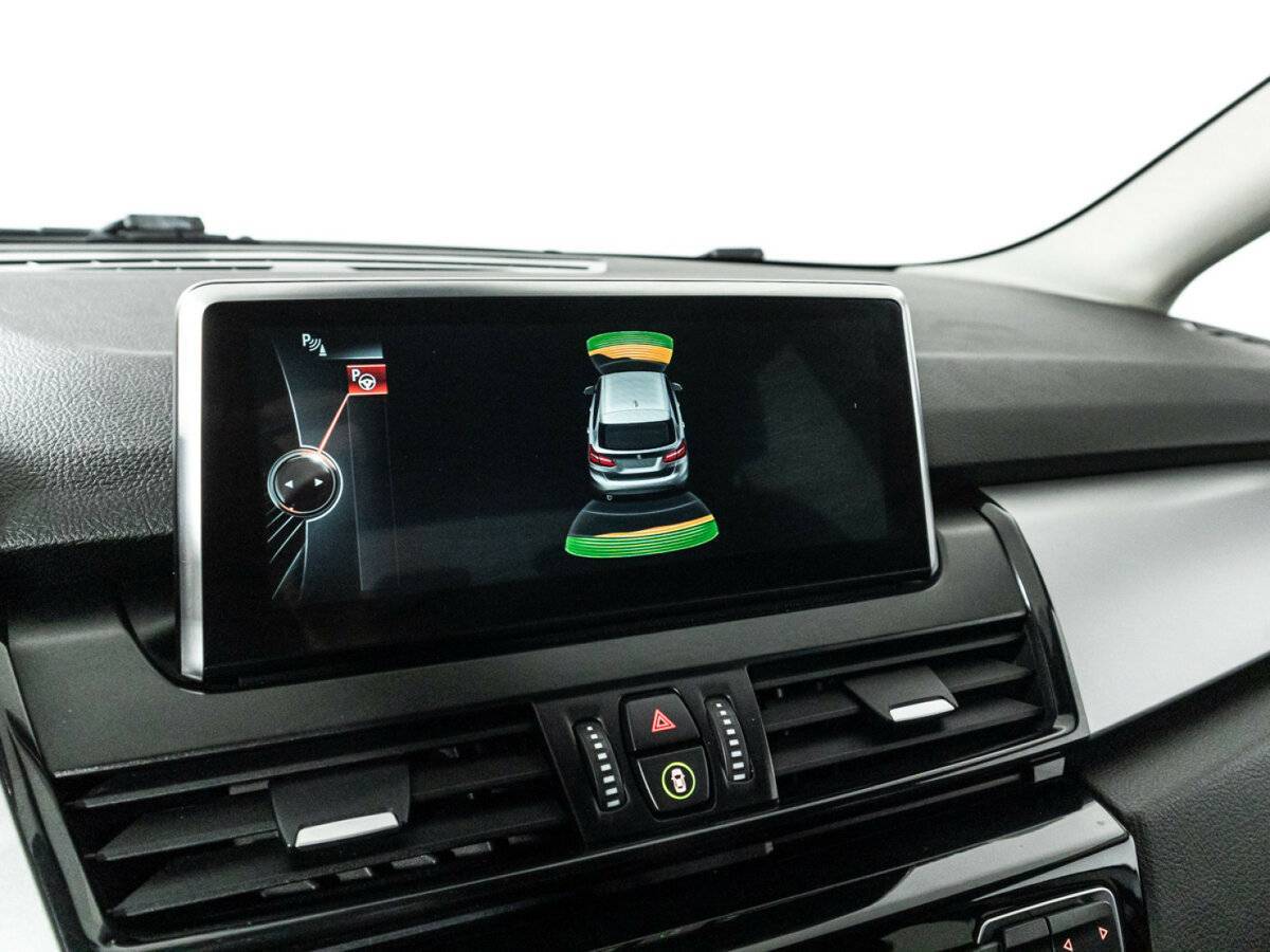 BMW 2 серии Active Tourer с пробегом — 2015 год. Фото: #17