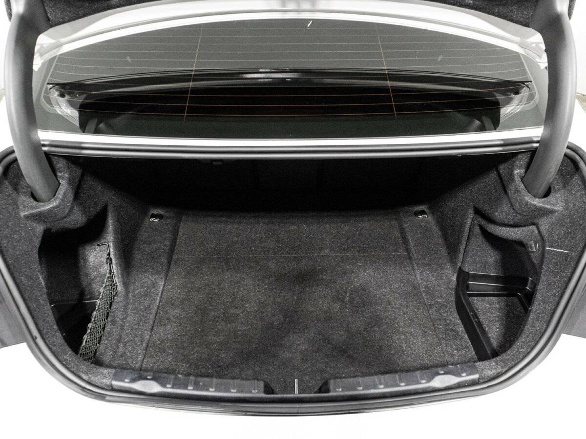 BMW 3 серии с пробегом — 2018 год. Фото: #14