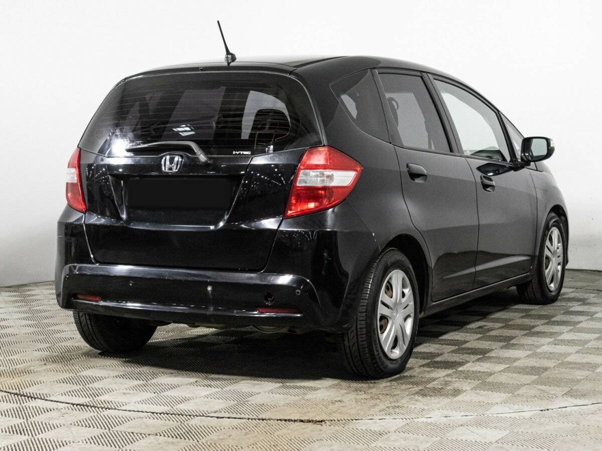 Honda Jazz с пробегом — 2011 год. Фото: #4