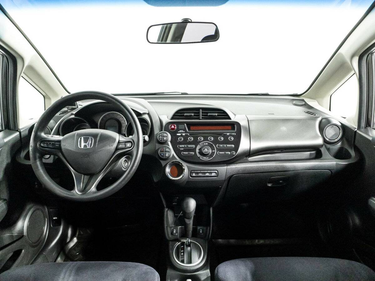 Honda Jazz с пробегом — 2011 год. Фото: #12