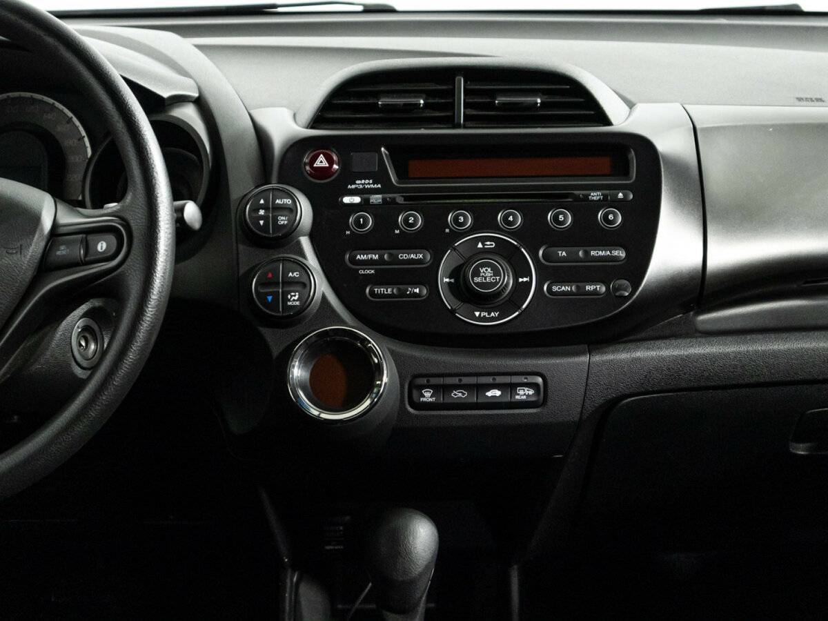Honda Jazz с пробегом — 2011 год. Фото: #13