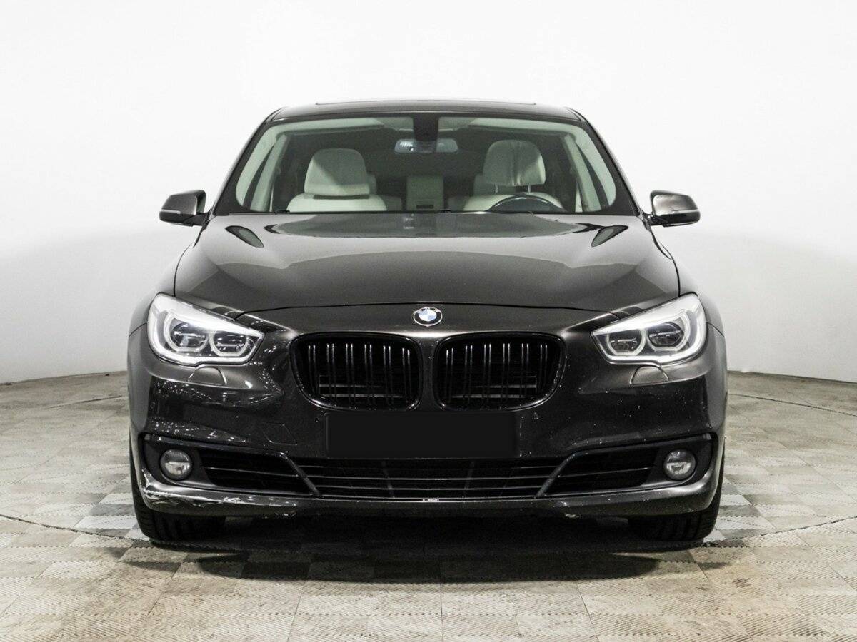 BMW 5 серии с пробегом — 2014 год. Фото: #1