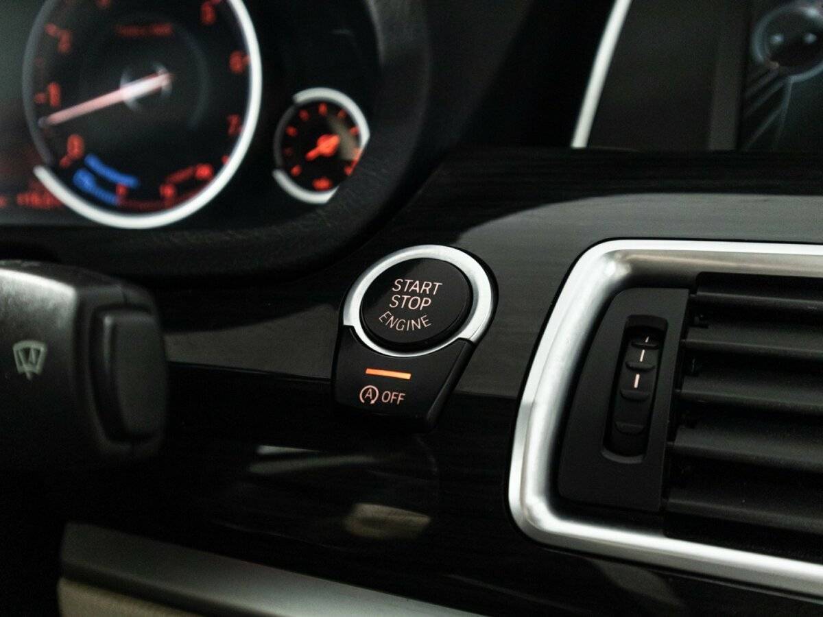 BMW 5 серии с пробегом — 2014 год. Фото: #23