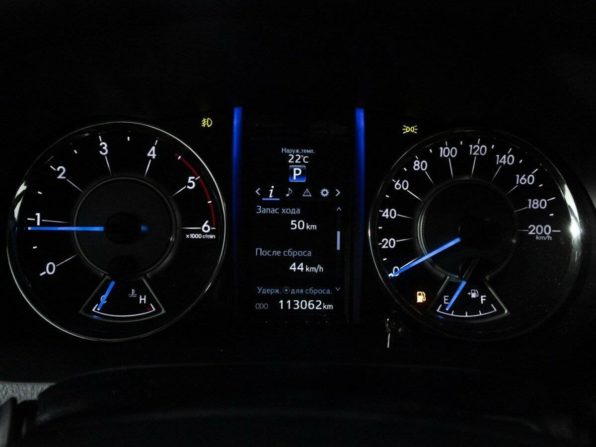 Toyota Fortuner с пробегом — 2019 год. Фото: #11