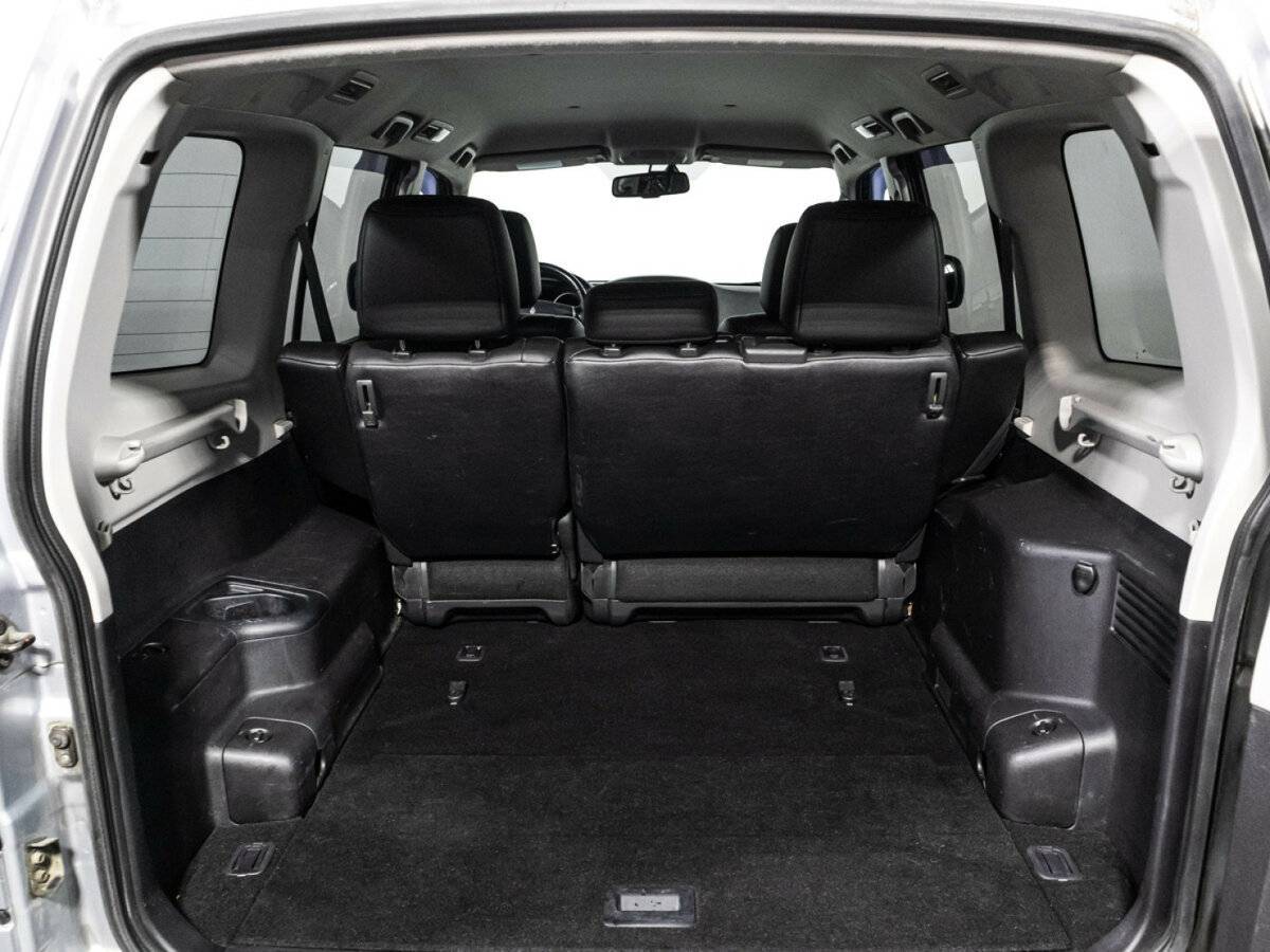 Mitsubishi Pajero с пробегом — 2012 год. Фото: #14