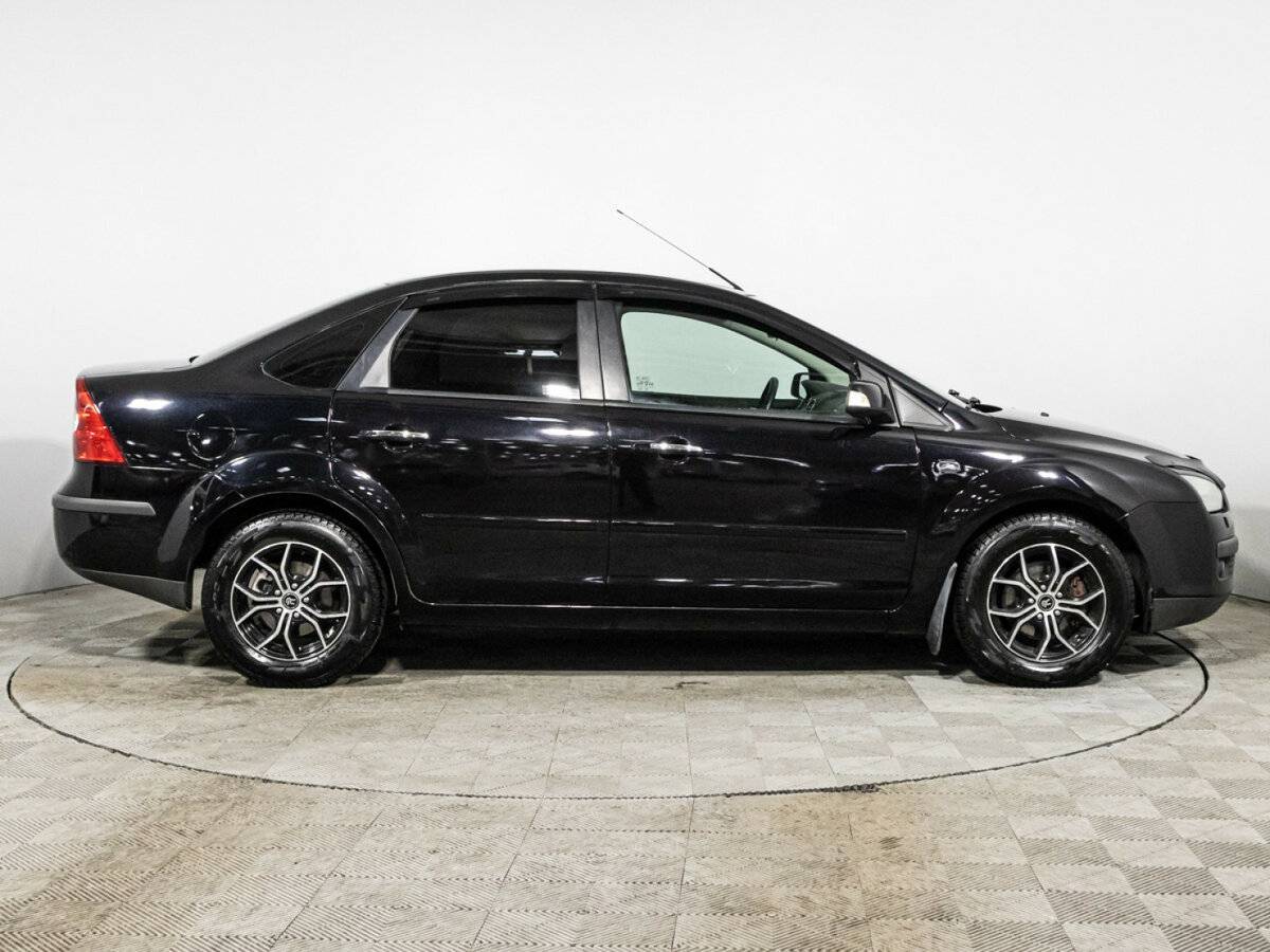 Ford Focus с пробегом — 2007 год. Фото: #3