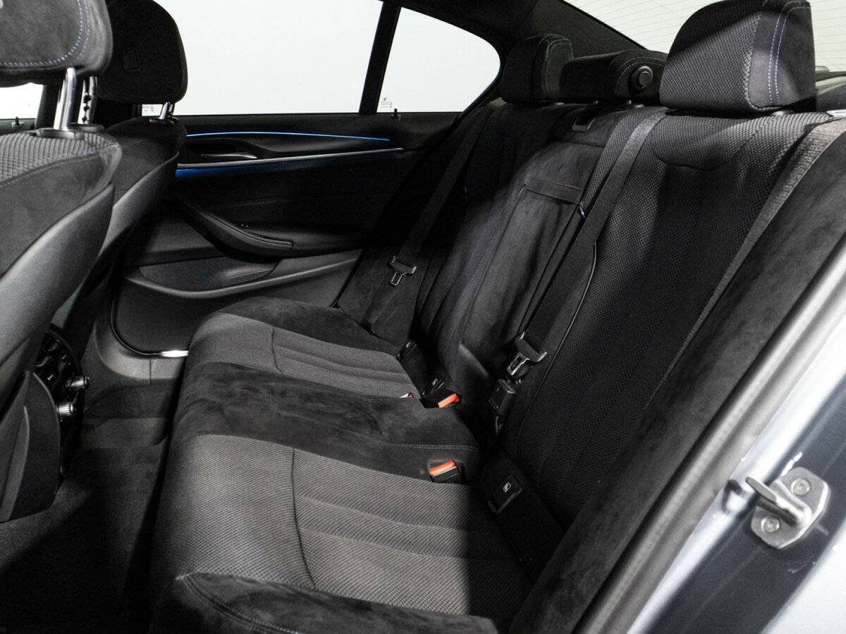 BMW 5 серии с пробегом — 2020 год. Фото: #9