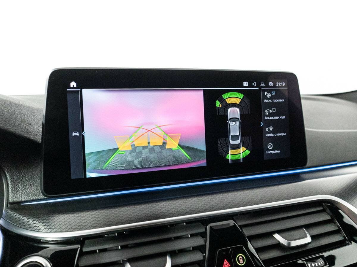 BMW 5 серии с пробегом — 2020 год. Фото: #18