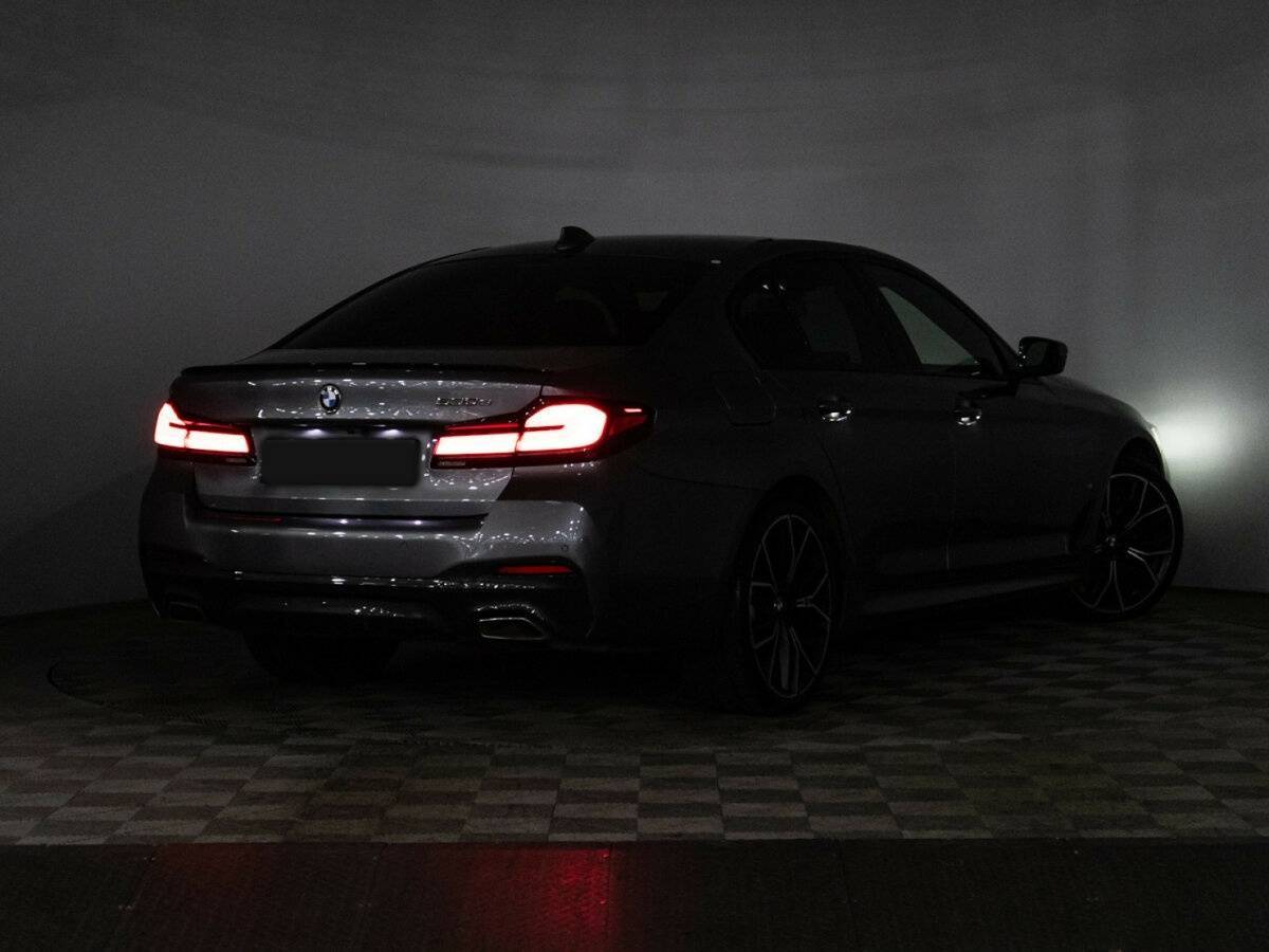 BMW 5 серии с пробегом — 2020 год. Фото: #29